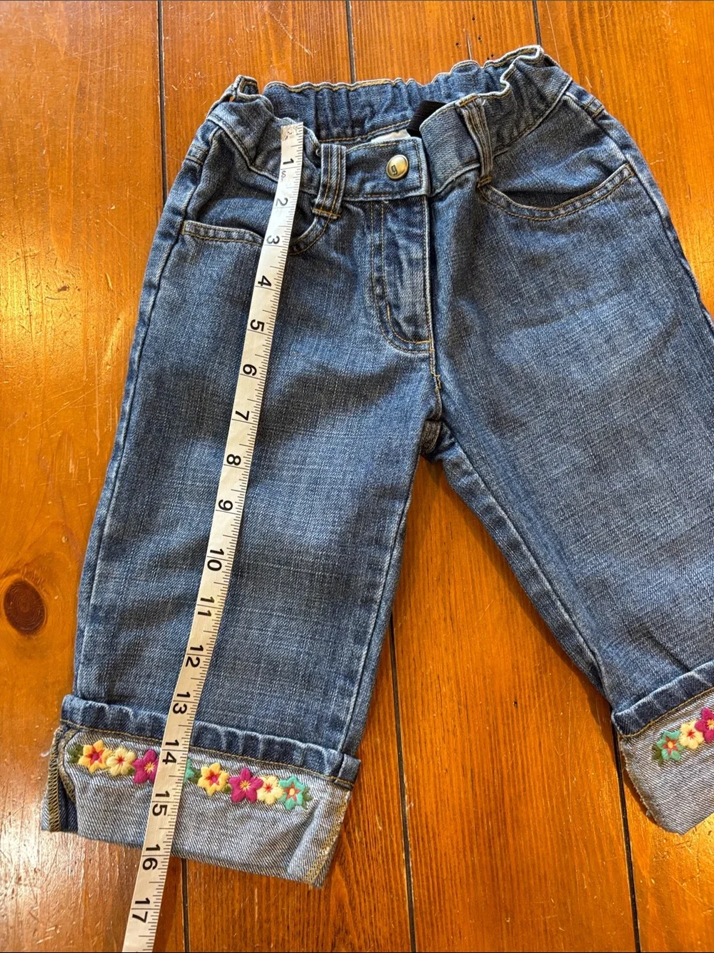 Gymboree Blue Denim Capri Jeans with Floral Cuff Embroidery Girls Size 4 GUC